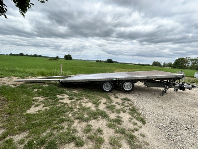 5022 Autotransporter  nur ABHOLUNG,  Kein Versand
