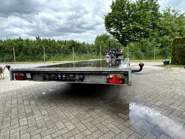 5022 Autotransporter  nur ABHOLUNG,  Kein Versand